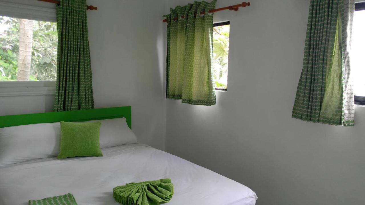 Arboleda Hostal Santo Domingo Exterior photo